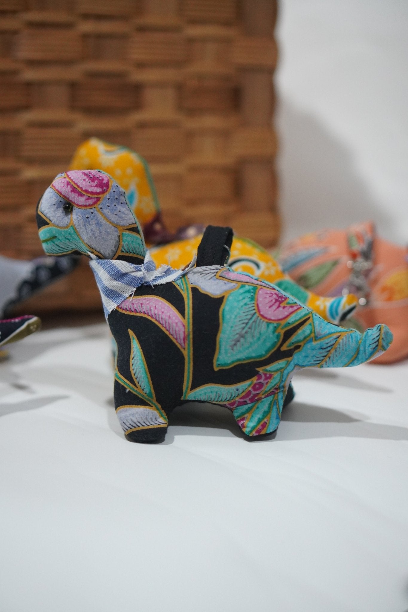 Batik Dinosaur Keychain - KAMONMANEE