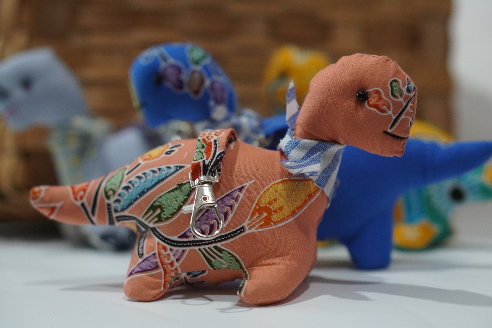Batik Dinosaur Keychain - KAMONMANEE