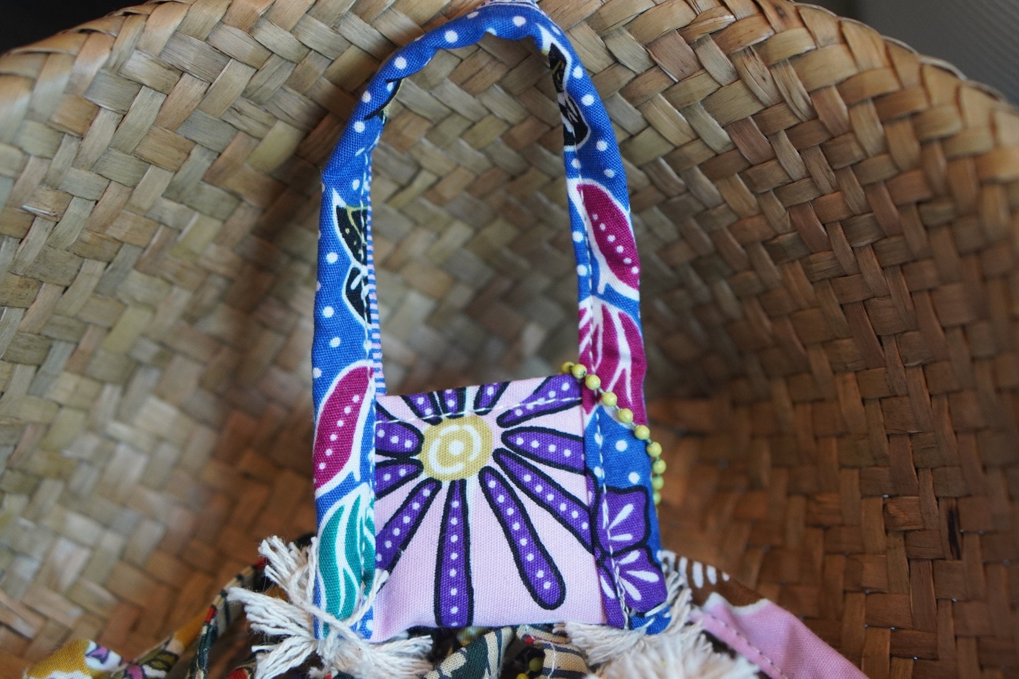 Batik Mini Keychain - KAMONMANEE