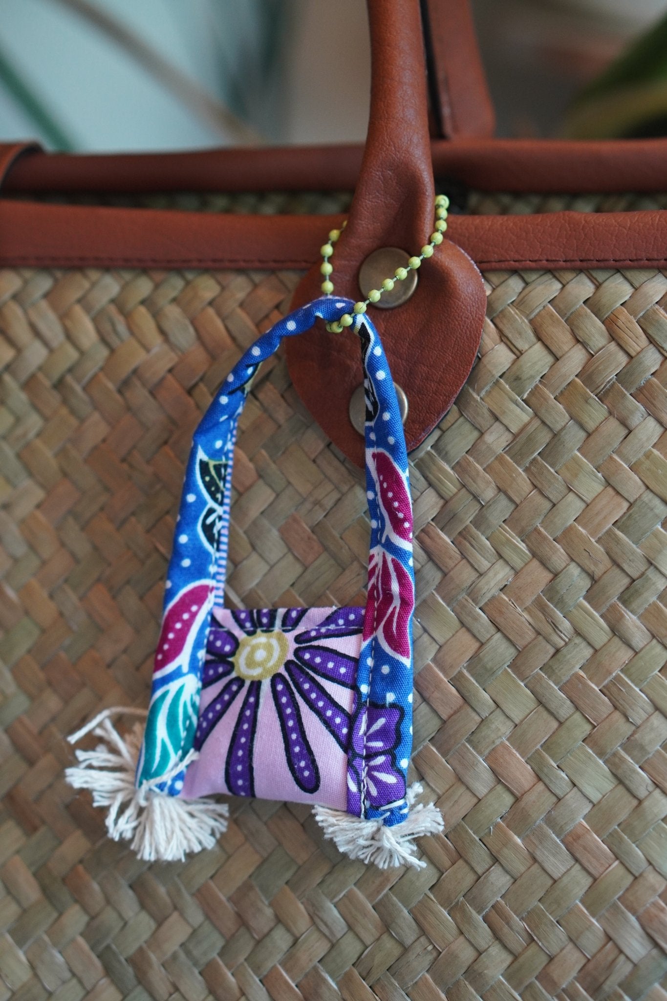 Batik Mini Keychain - KAMONMANEE