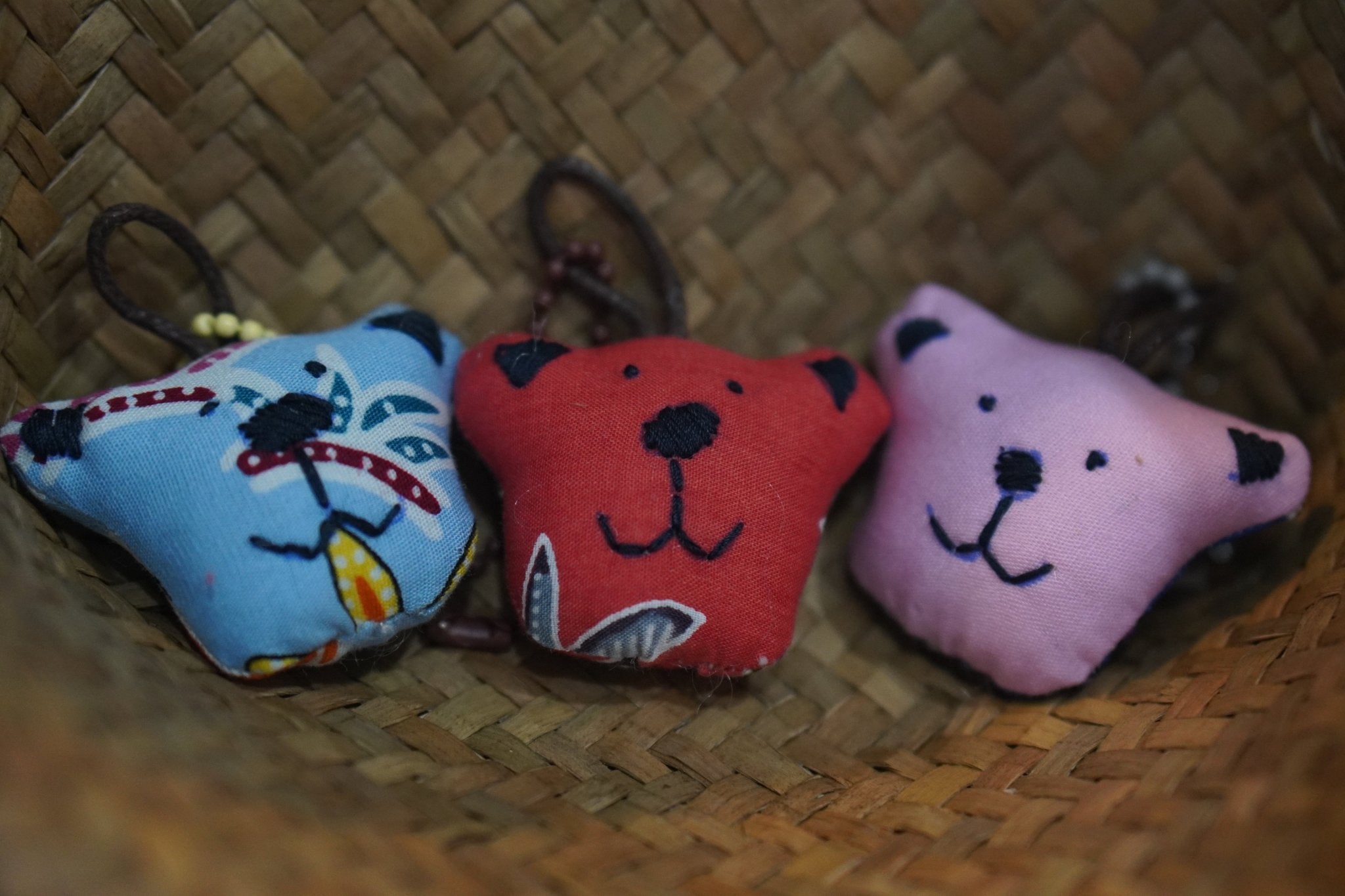 Batik Mini Keychain - KAMONMANEE