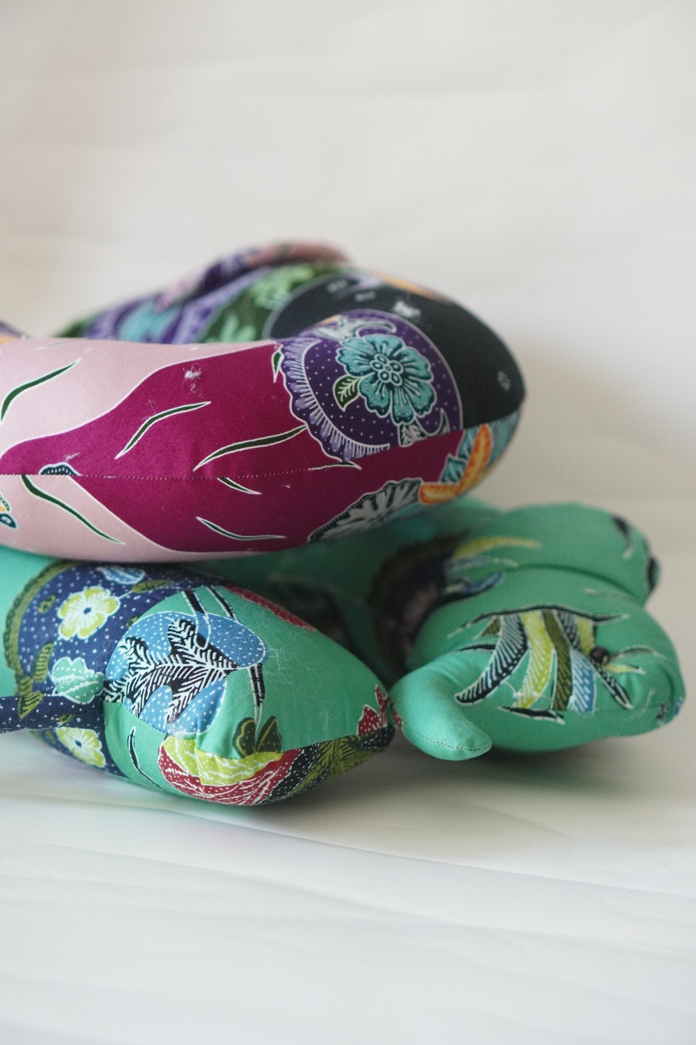 Batik Neck Pillow - KAMONMANEE