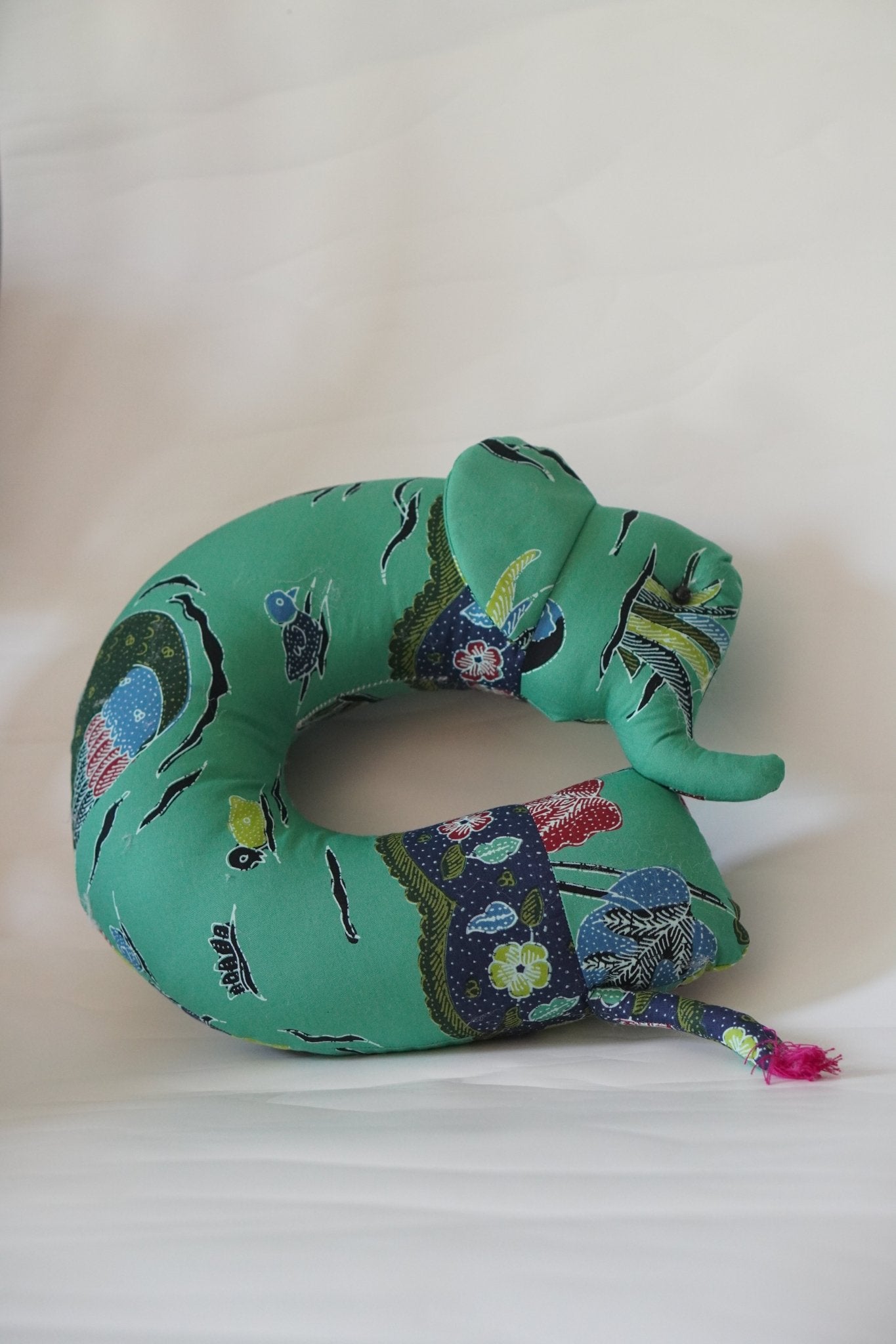 Batik Neck Pillow - KAMONMANEE