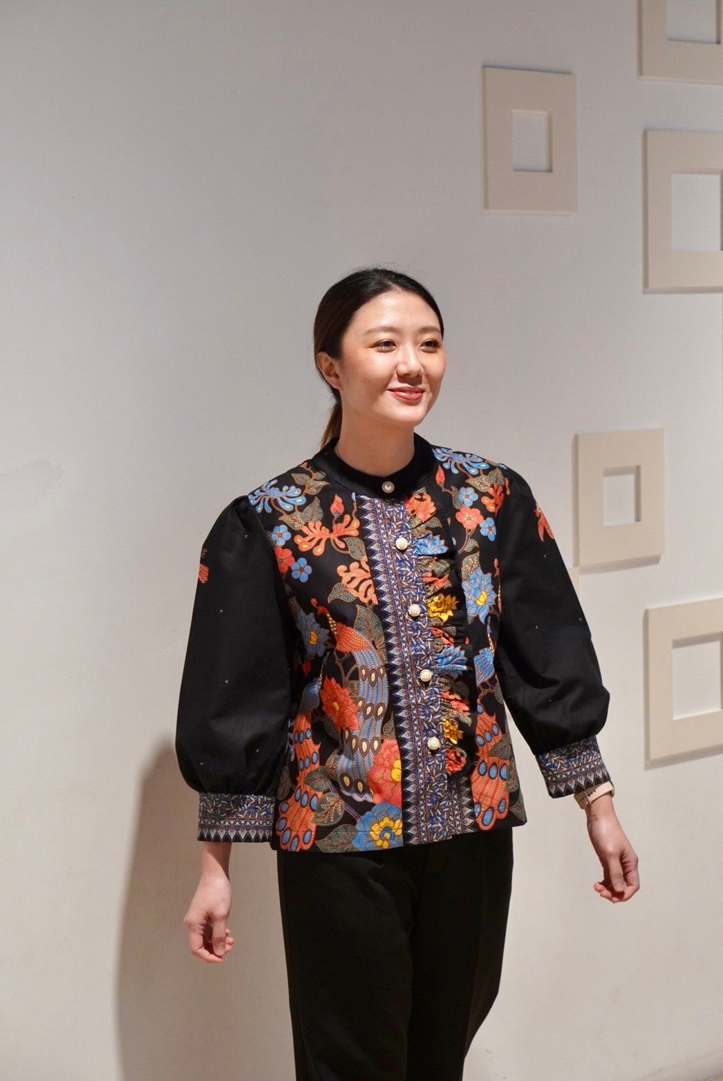 Elegant Indo Peacock Blouse - SOUTH FABRIC