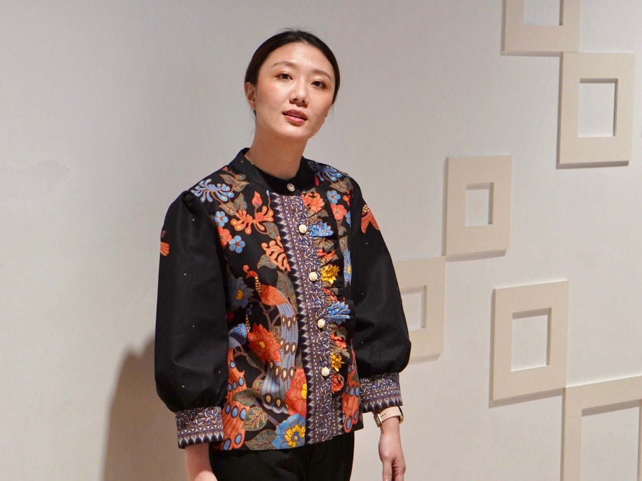 Elegant Indo Peacock Blouse - SOUTH FABRIC