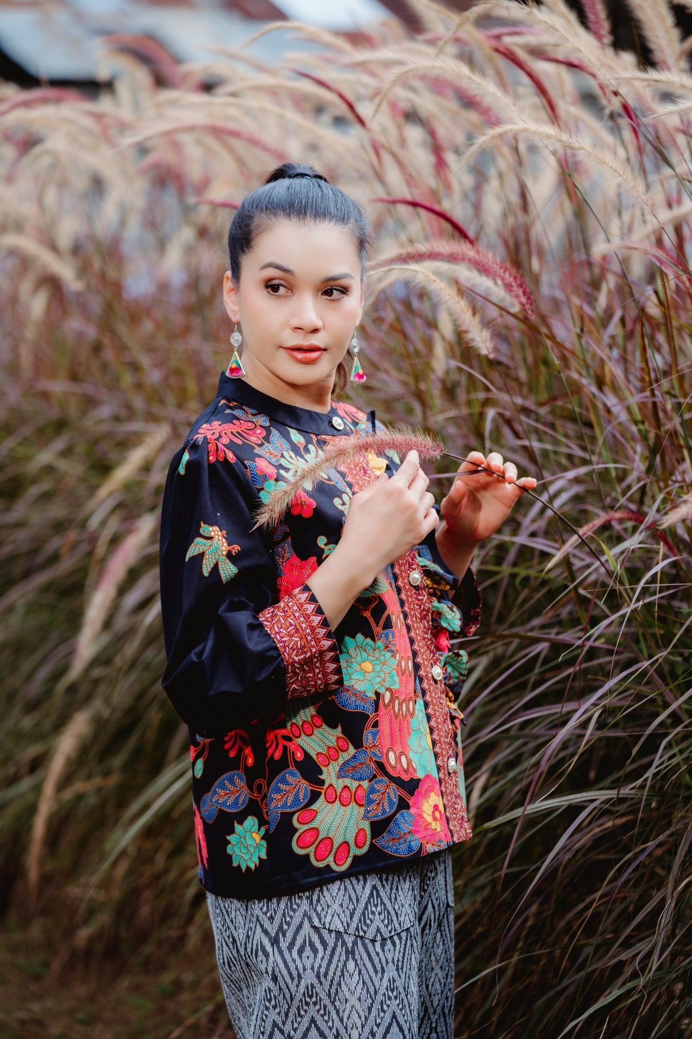 Elegant Indo Peacock Blouse - SOUTH FABRIC