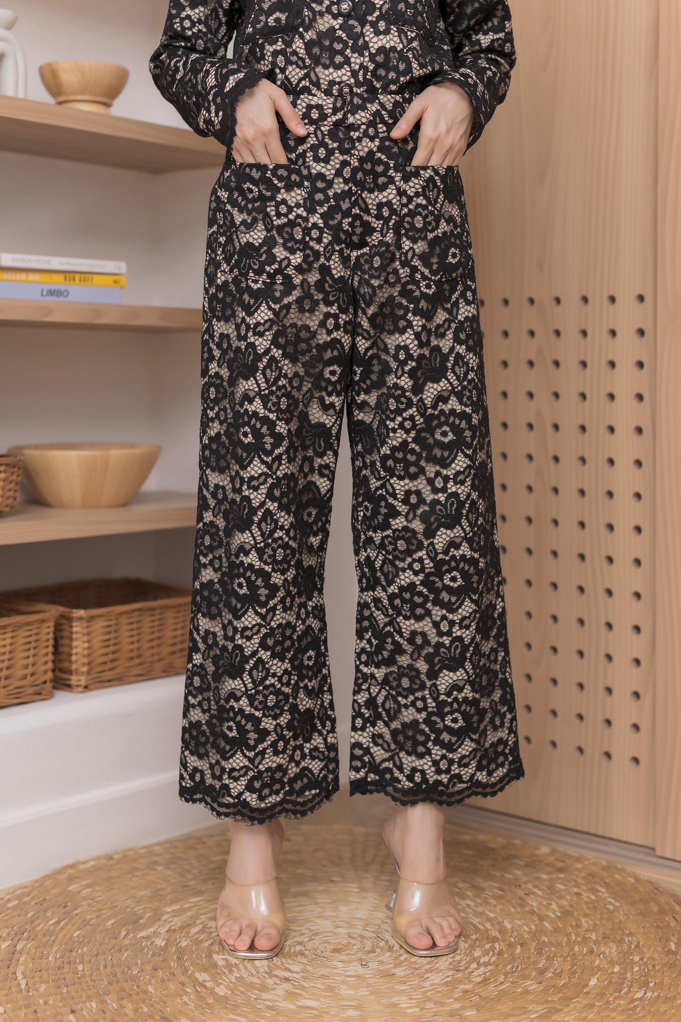 Elegant Lace Pants - SOUTH FABRIC