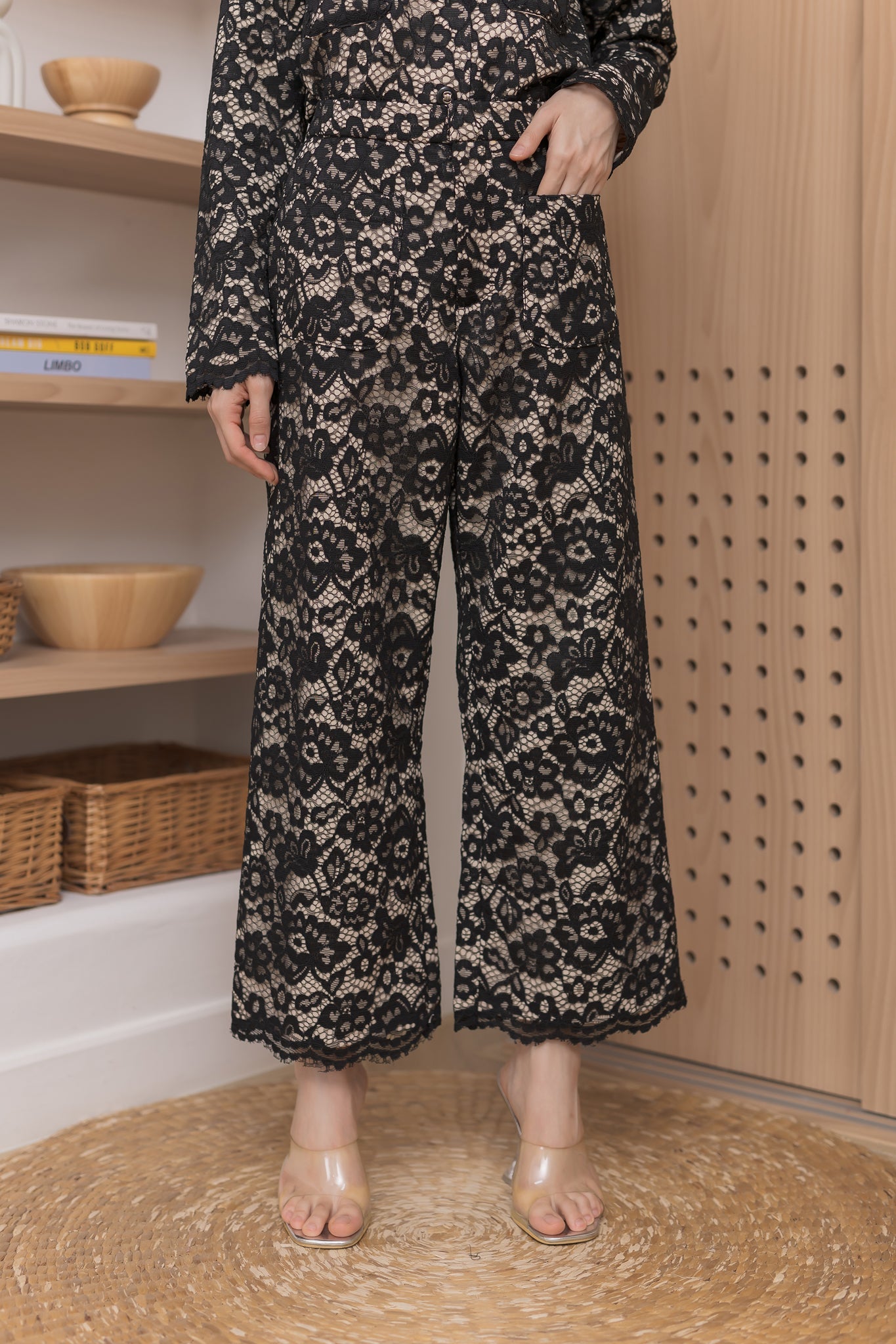 Elegant Lace Pants - SOUTH FABRIC