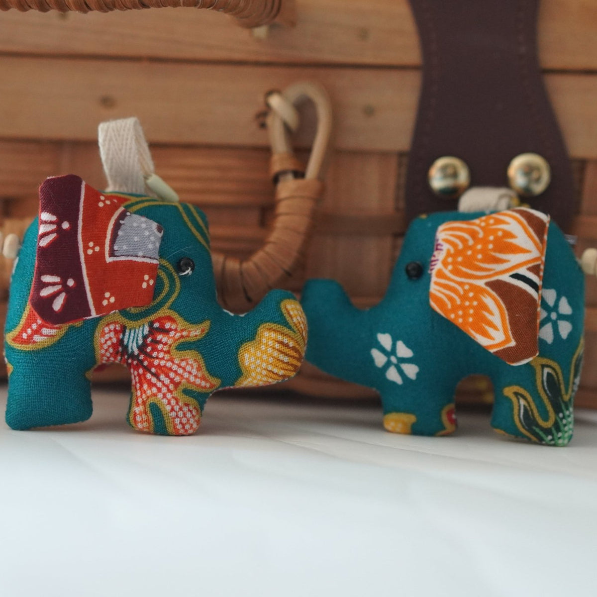 Elephant Batik Mini Keychain – KAMONMANEE