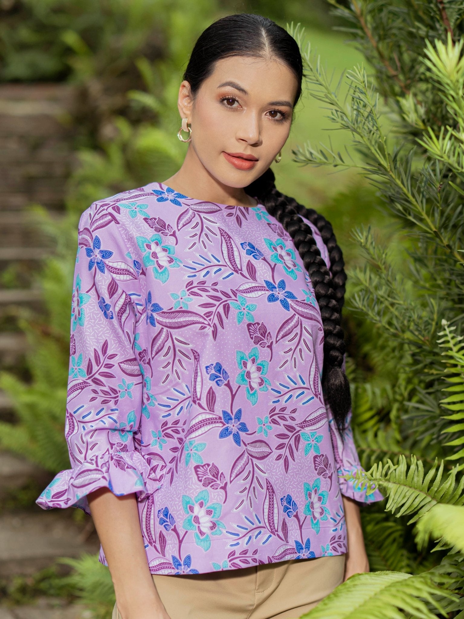 Floral Ruffle Blouse - THE MUSEUM