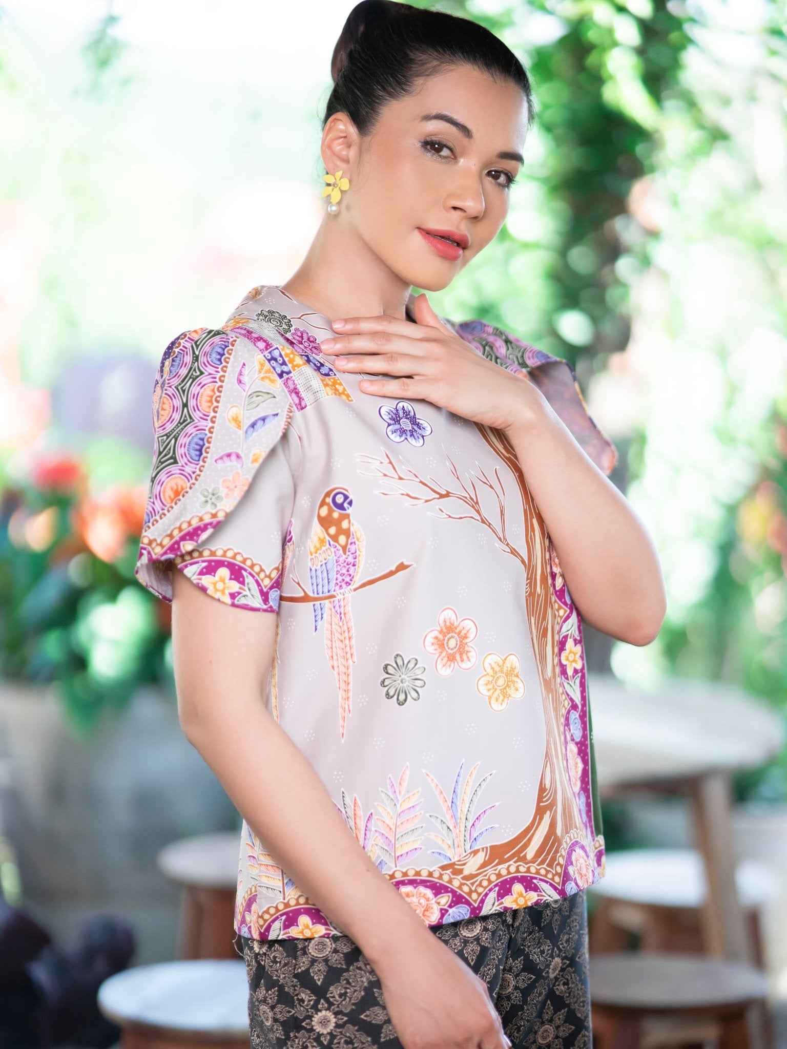 Happily Batik Blouse - SOUTH FABRIC