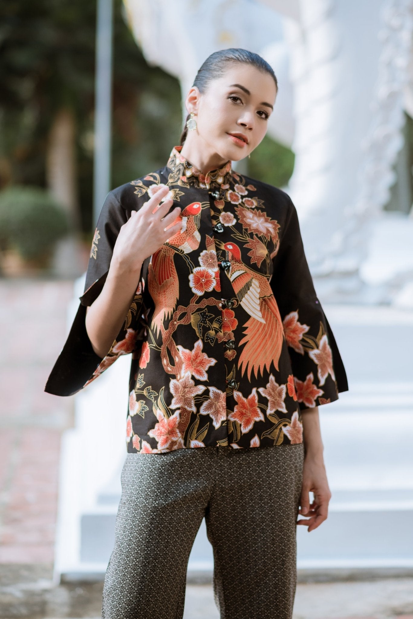 Indonesian Batik Blouse - SOUTH FABRIC