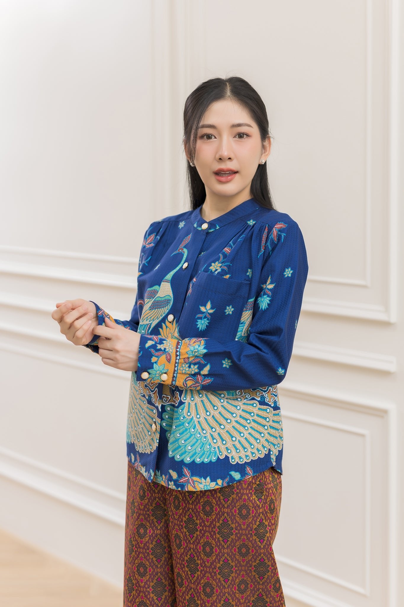 Mid Paradise Peacock Blouse - SOUTH FABRIC