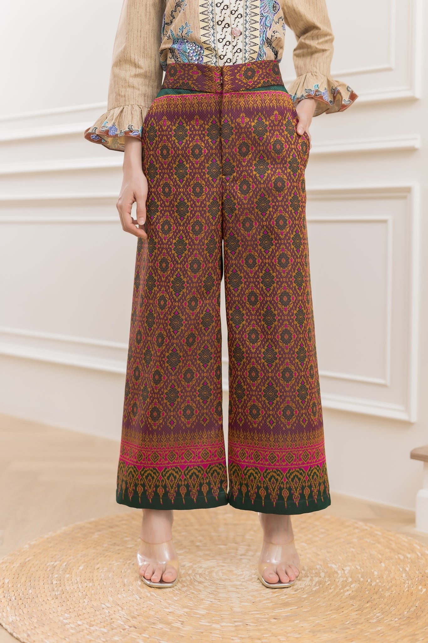 Mudmeekabmai Pants - SOUTH FABRIC