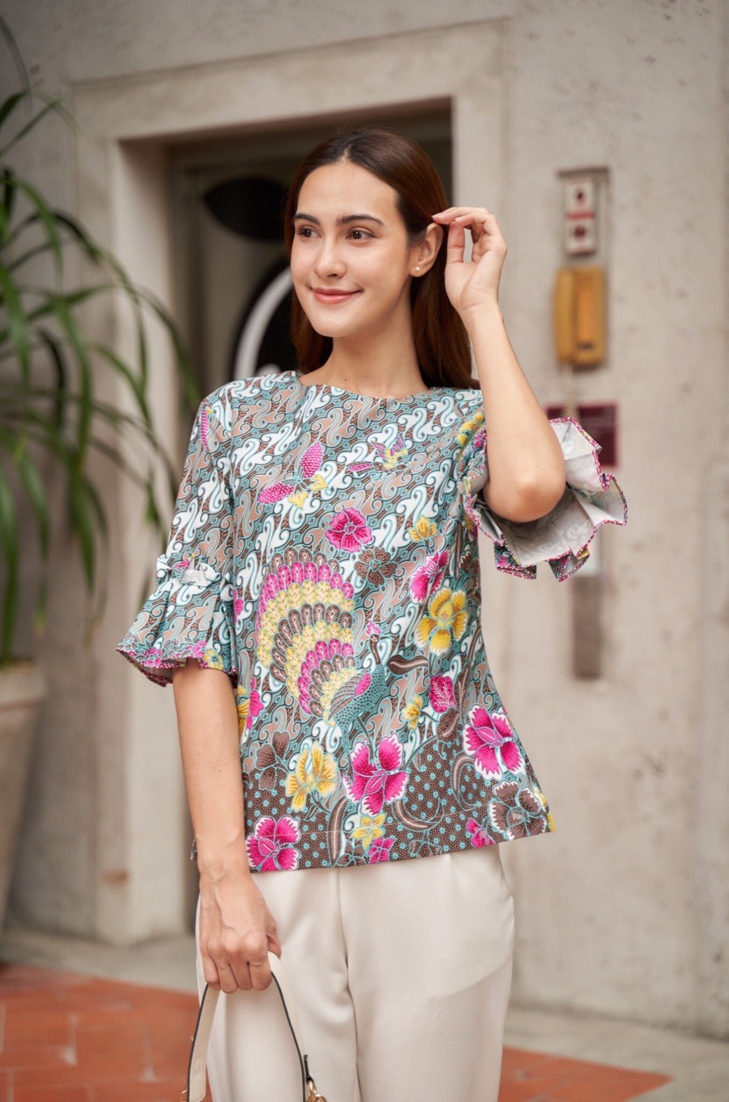 Oblique Pattern Batik Blouse - SOUTH FABRIC