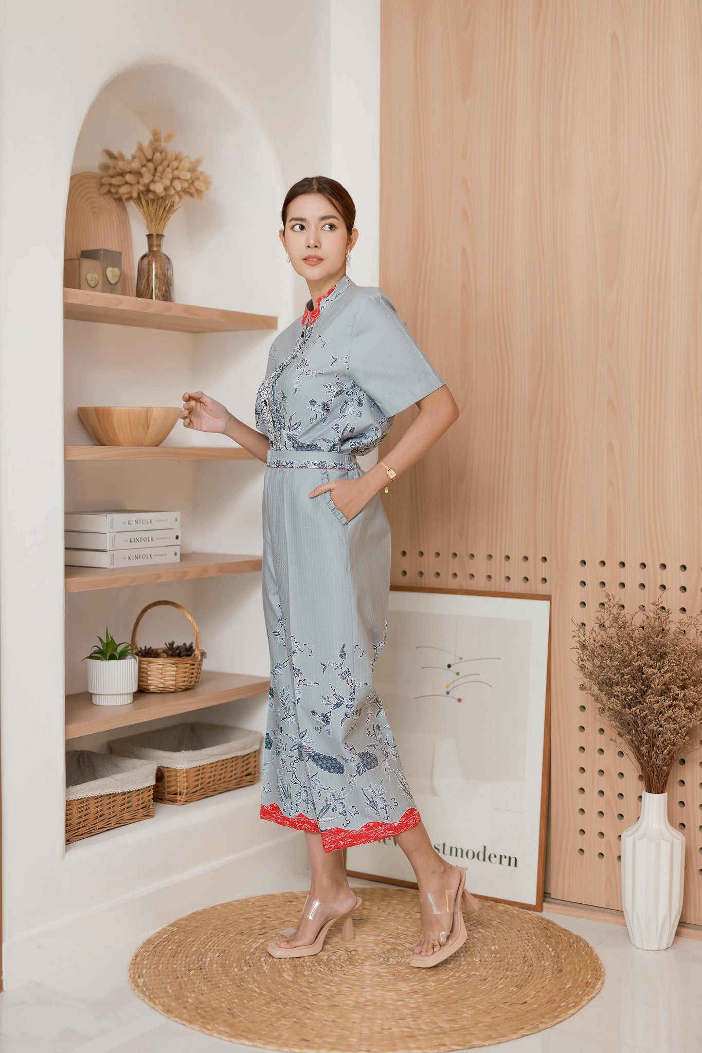 Peacock Gray Pants - KAMONMANEE