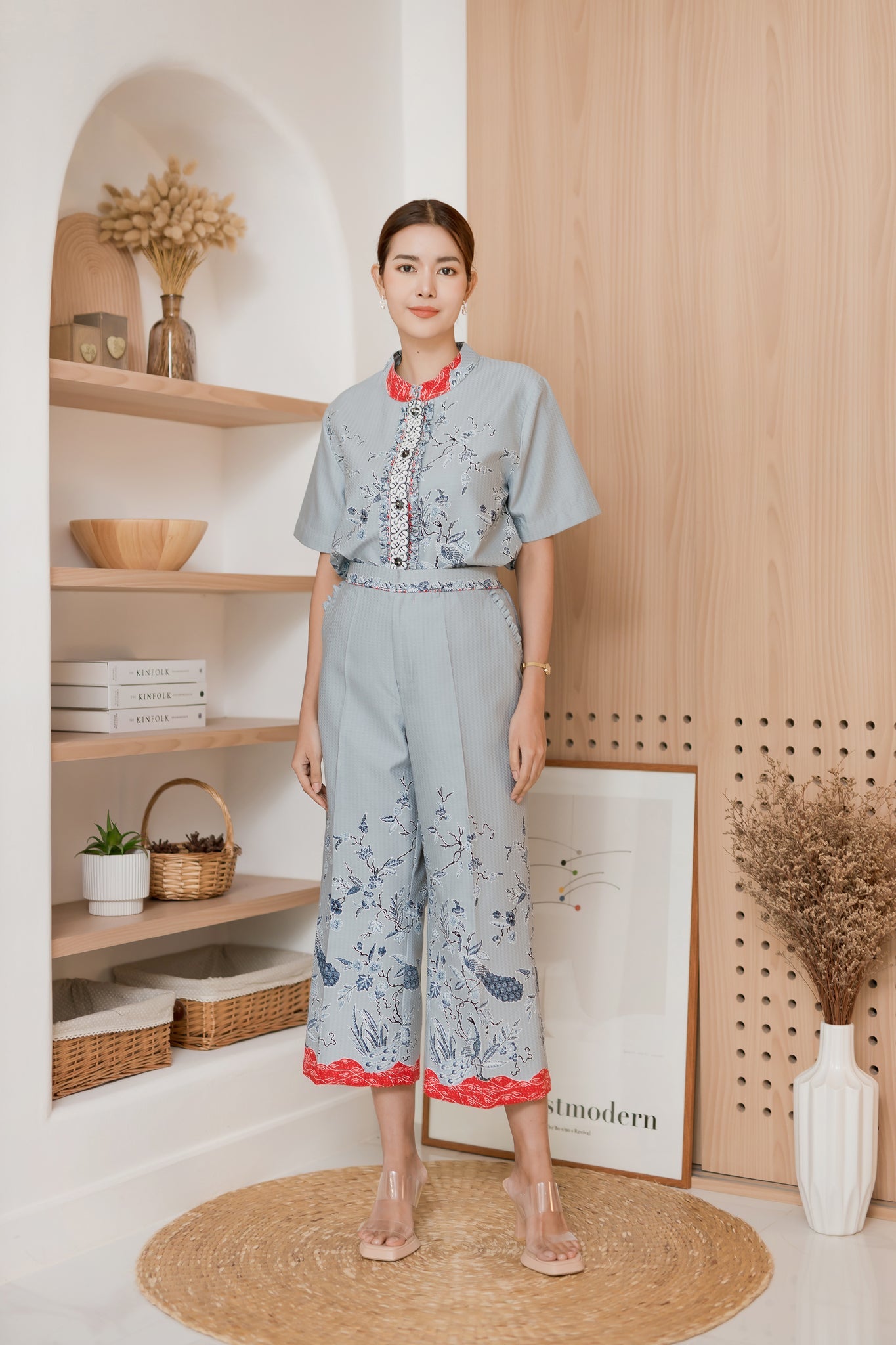 Peacock Gray Pants - KAMONMANEE