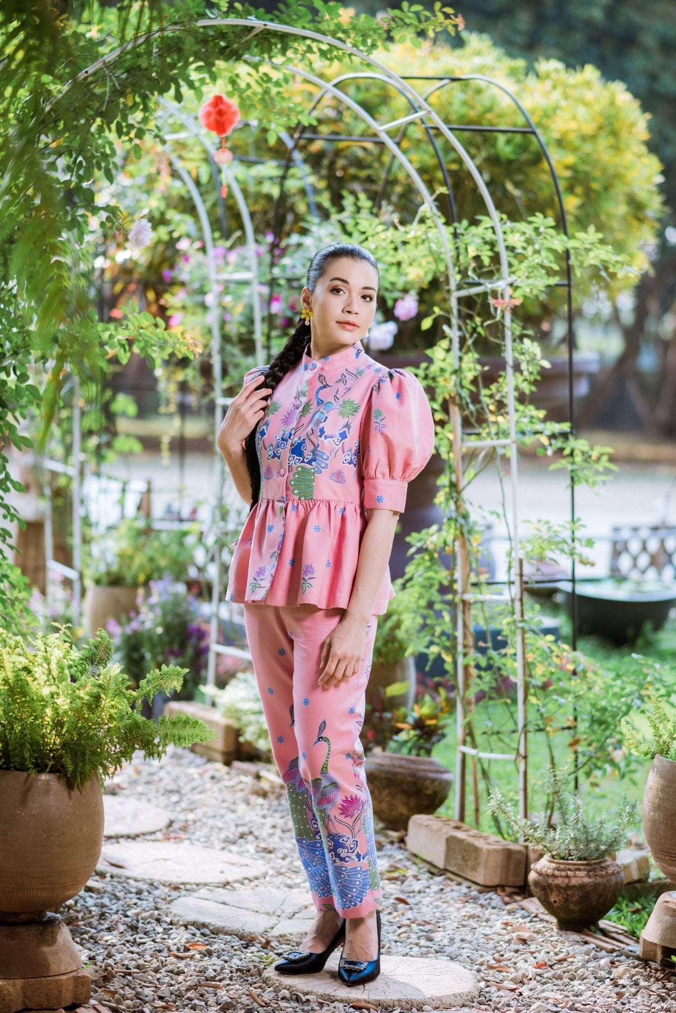 Peacock Pants - KAMONMANEE