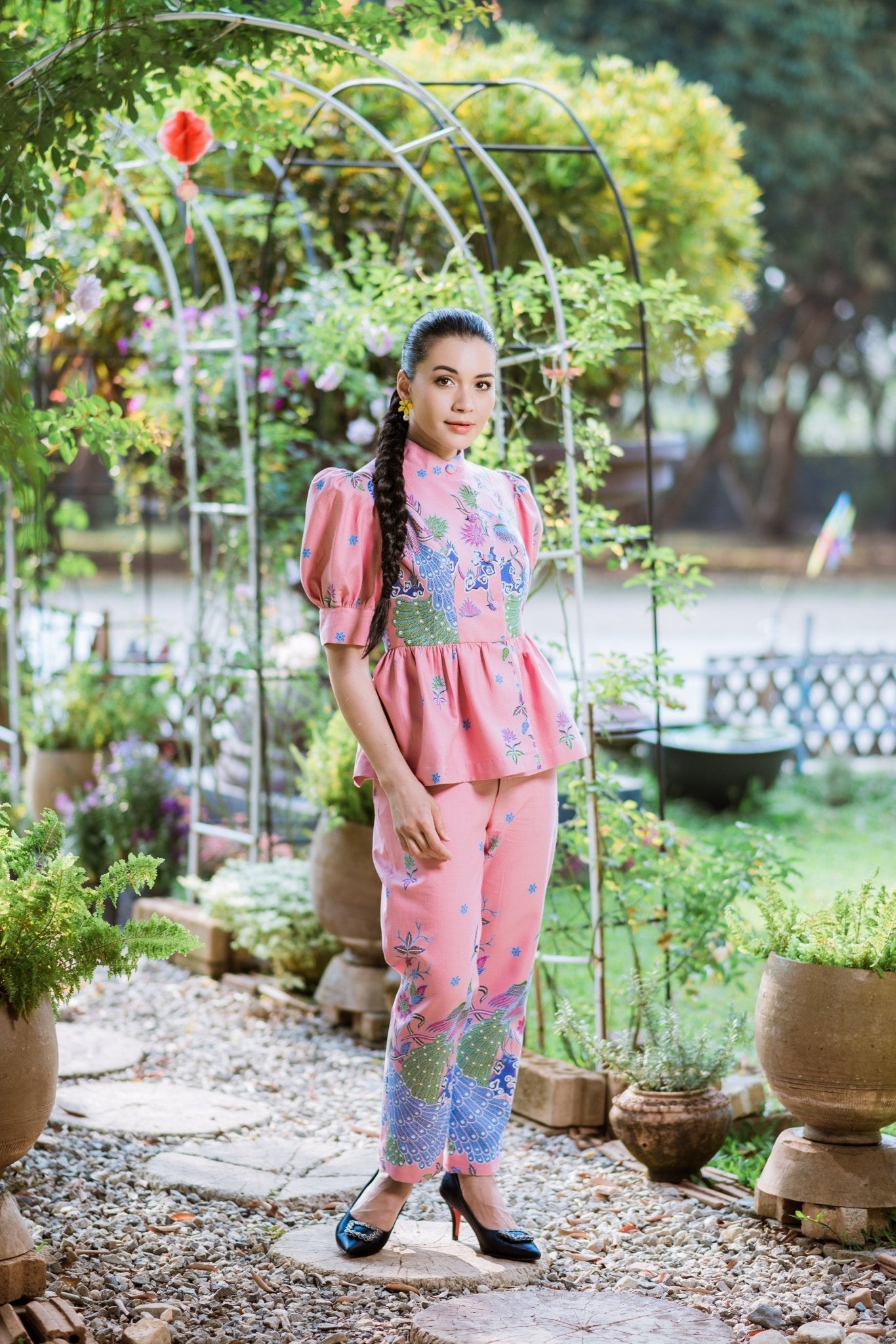 Peacock Pants - KAMONMANEE