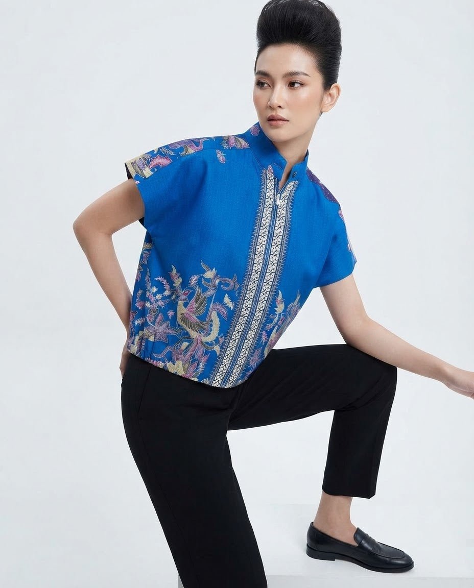 Phoenix Zip Sleeveless Jacket - BALC