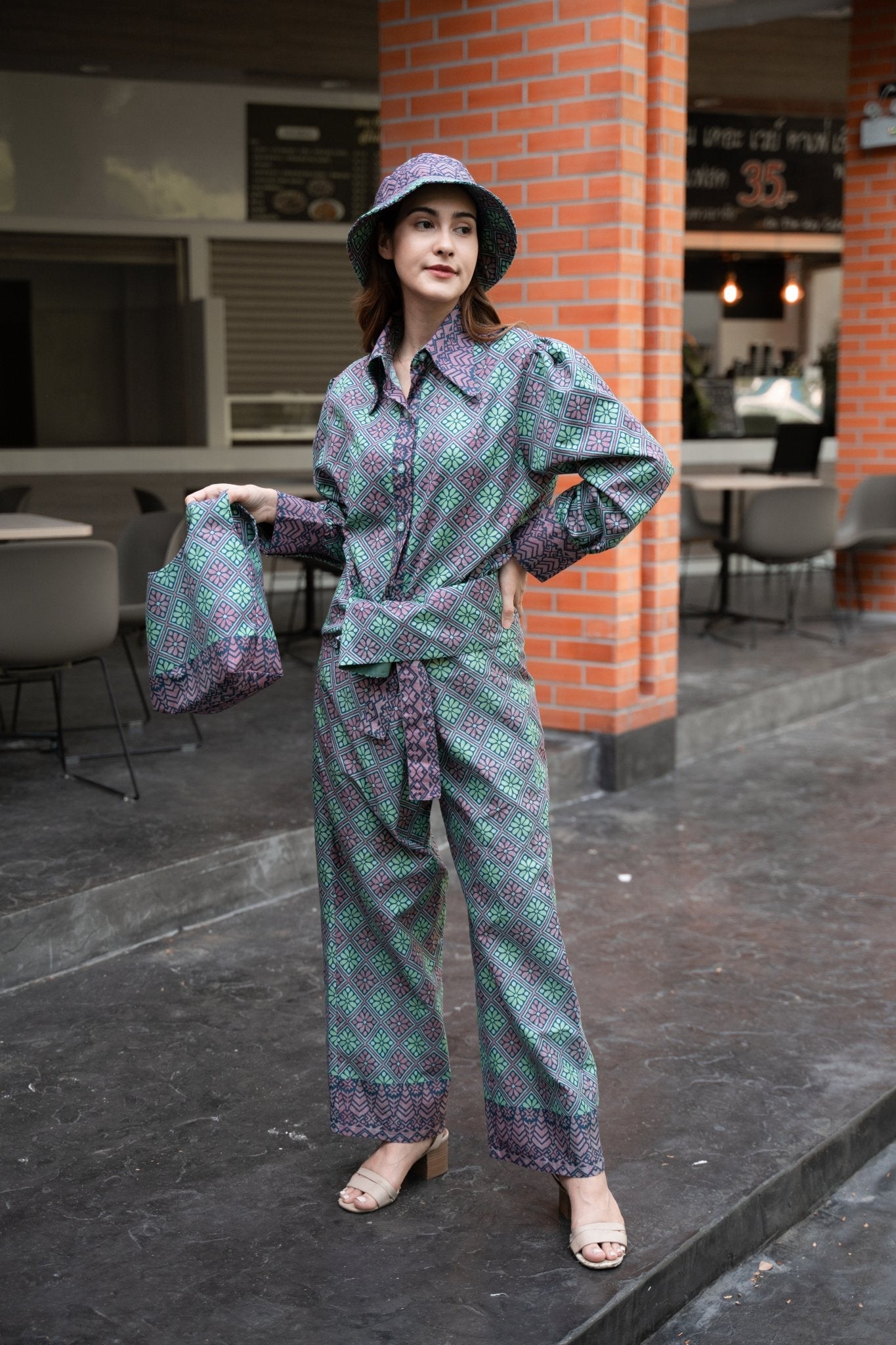 Phuket Beach Pants - KAMONMANEE
