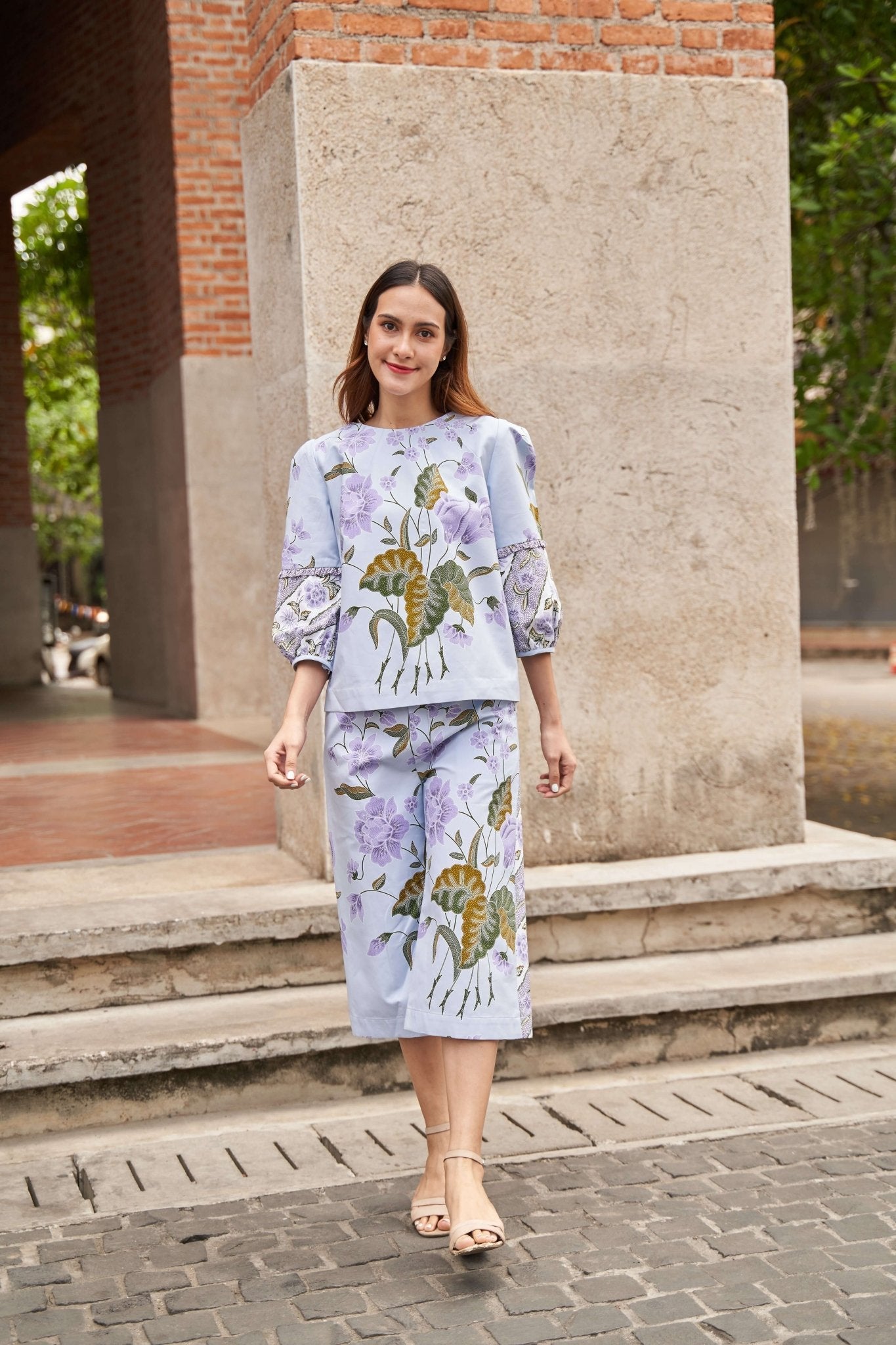 Pleated Round Batik Blouse & Batik Culottes - SOUTH FABRIC