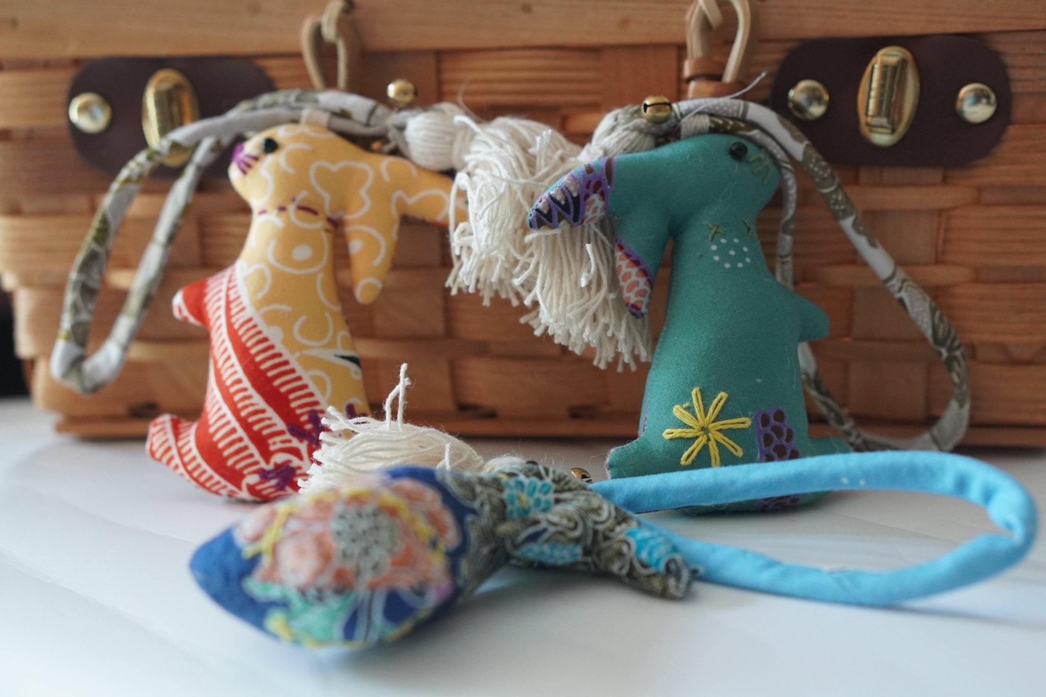 Rabbit with Tassels Keychain - KAMONMANEE