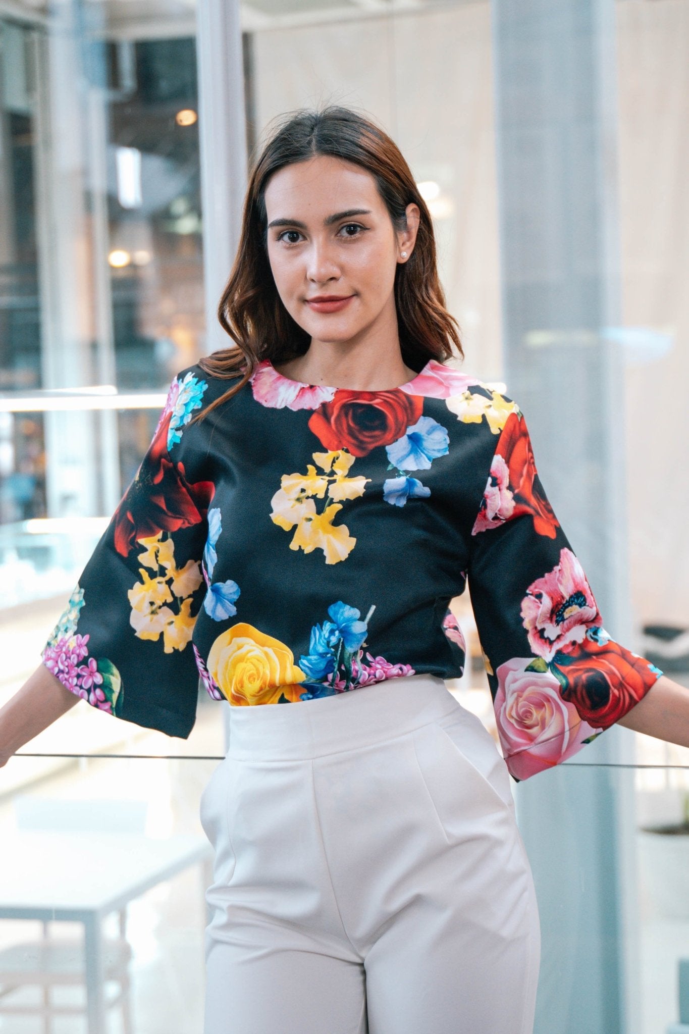 Romantic Rose Blouse - THE MUSEUM