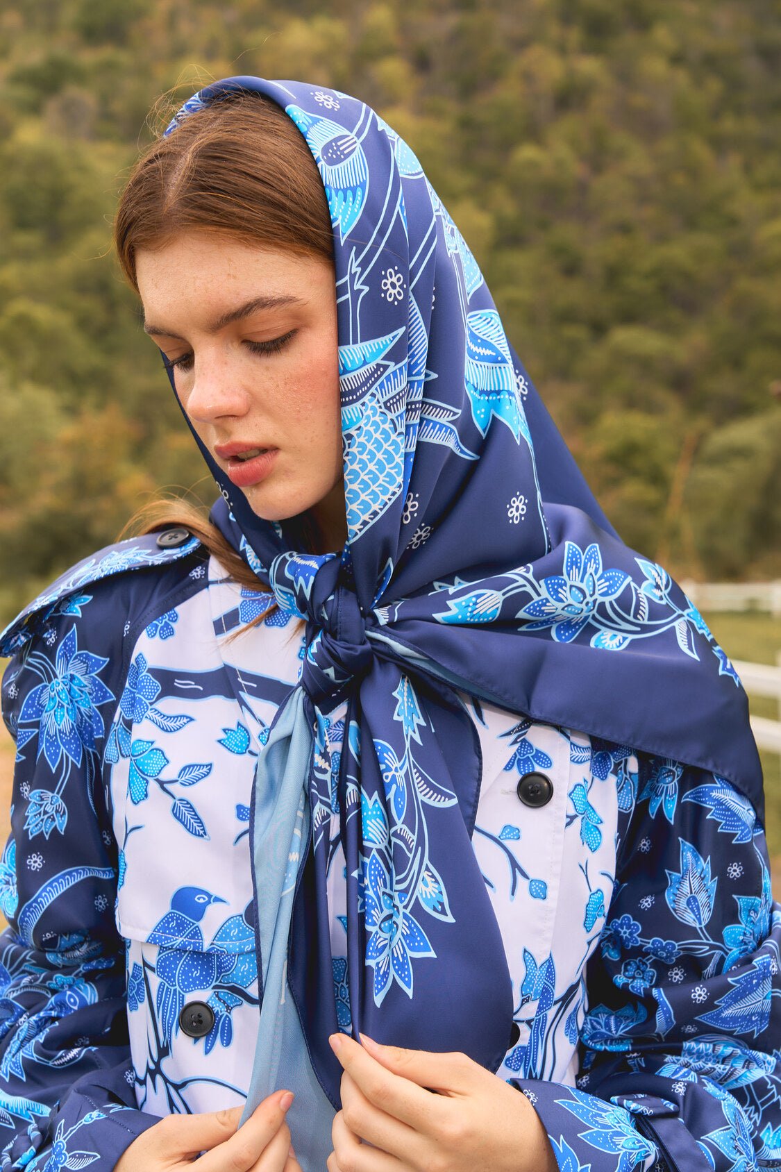 Scarf Oriental Blue 001 - KAMONMANEE