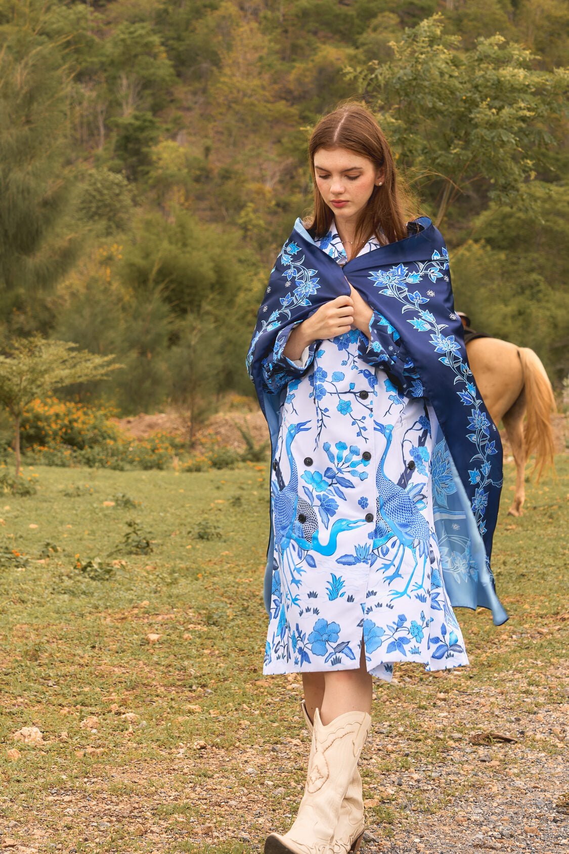 Scarf Oriental Blue 001 - KAMONMANEE