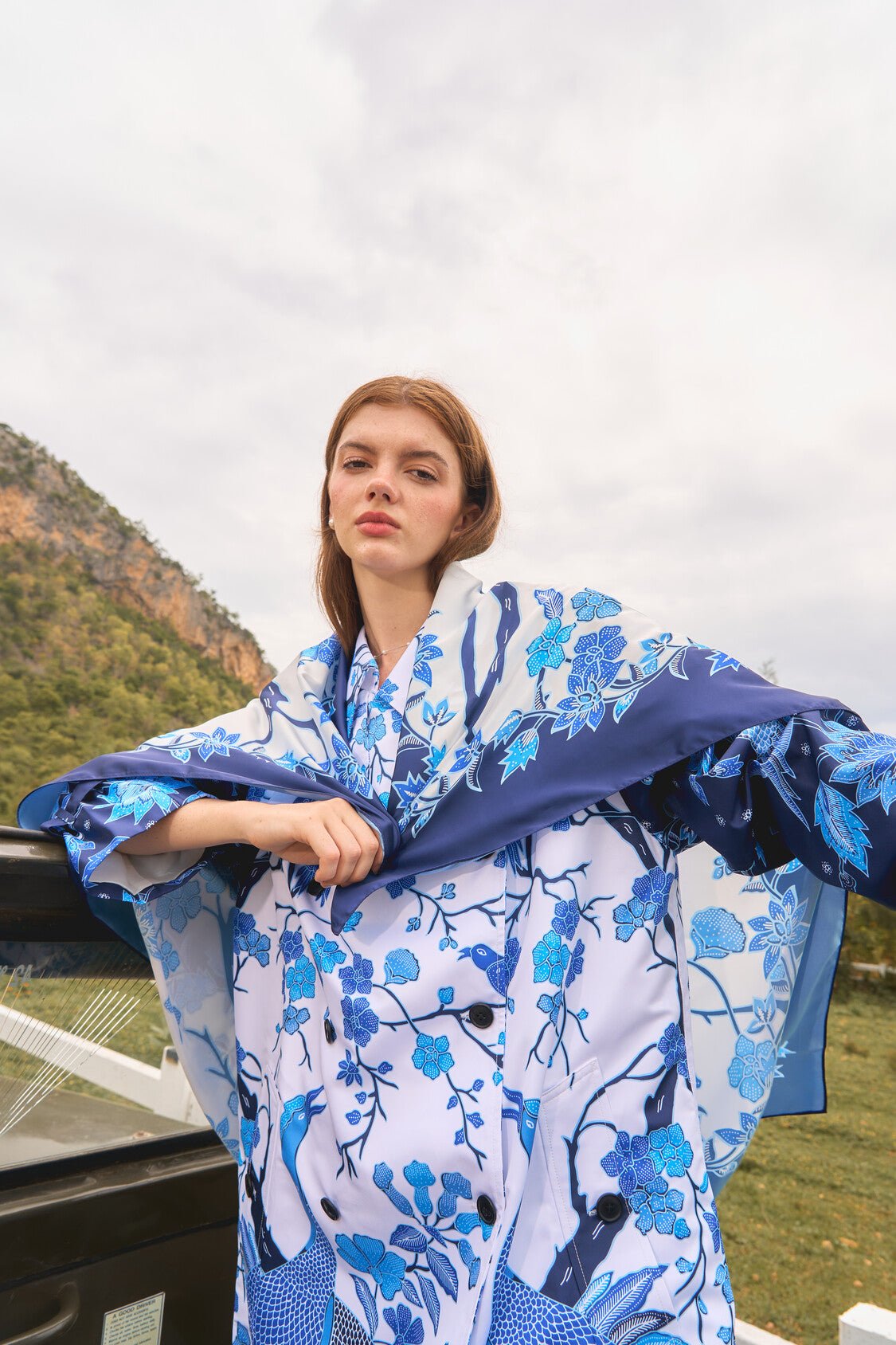 Scarf Oriental Blue 004 - KAMONMANEE