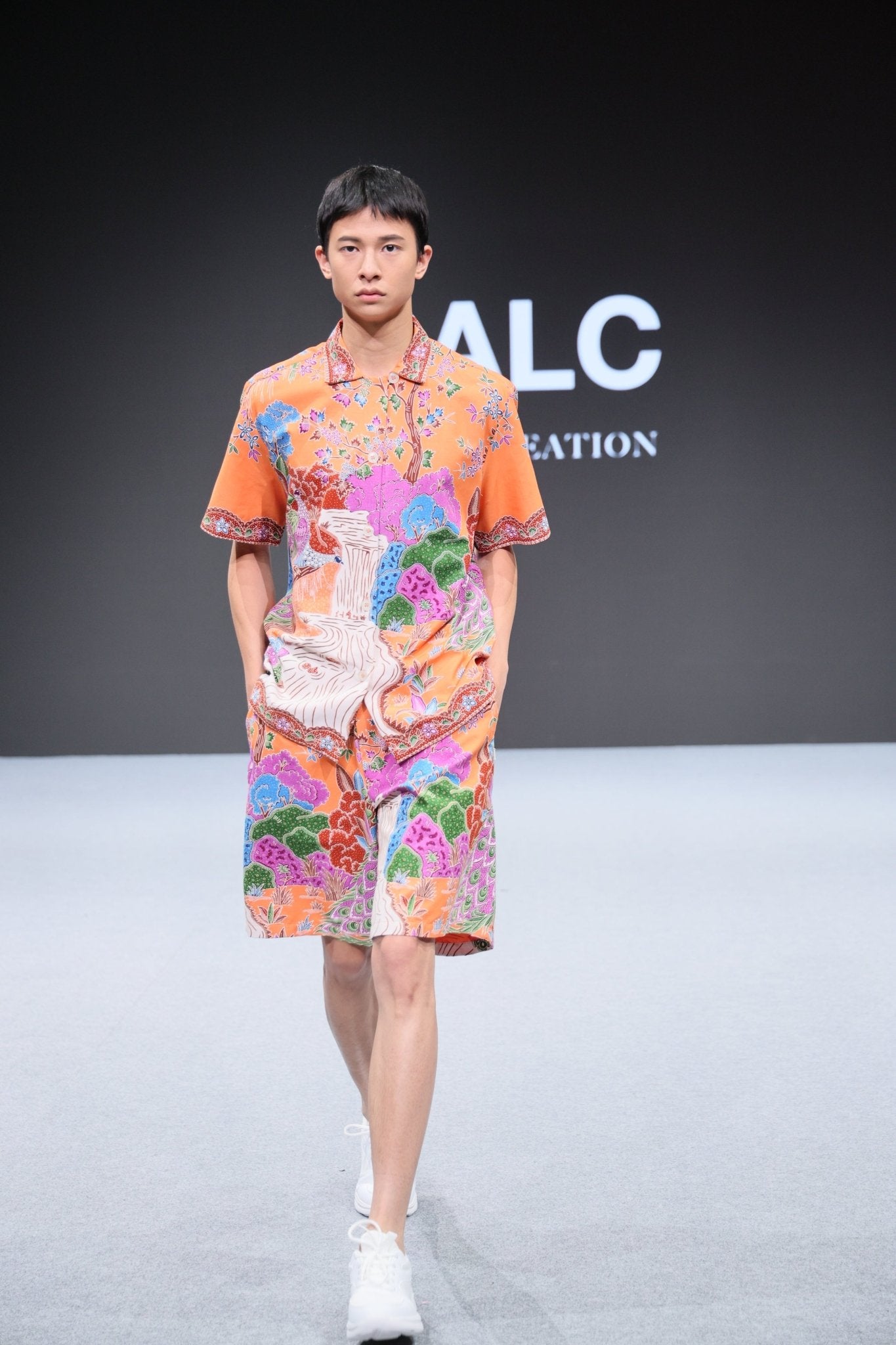 Sunset Peacock Resort Shorts - BALC