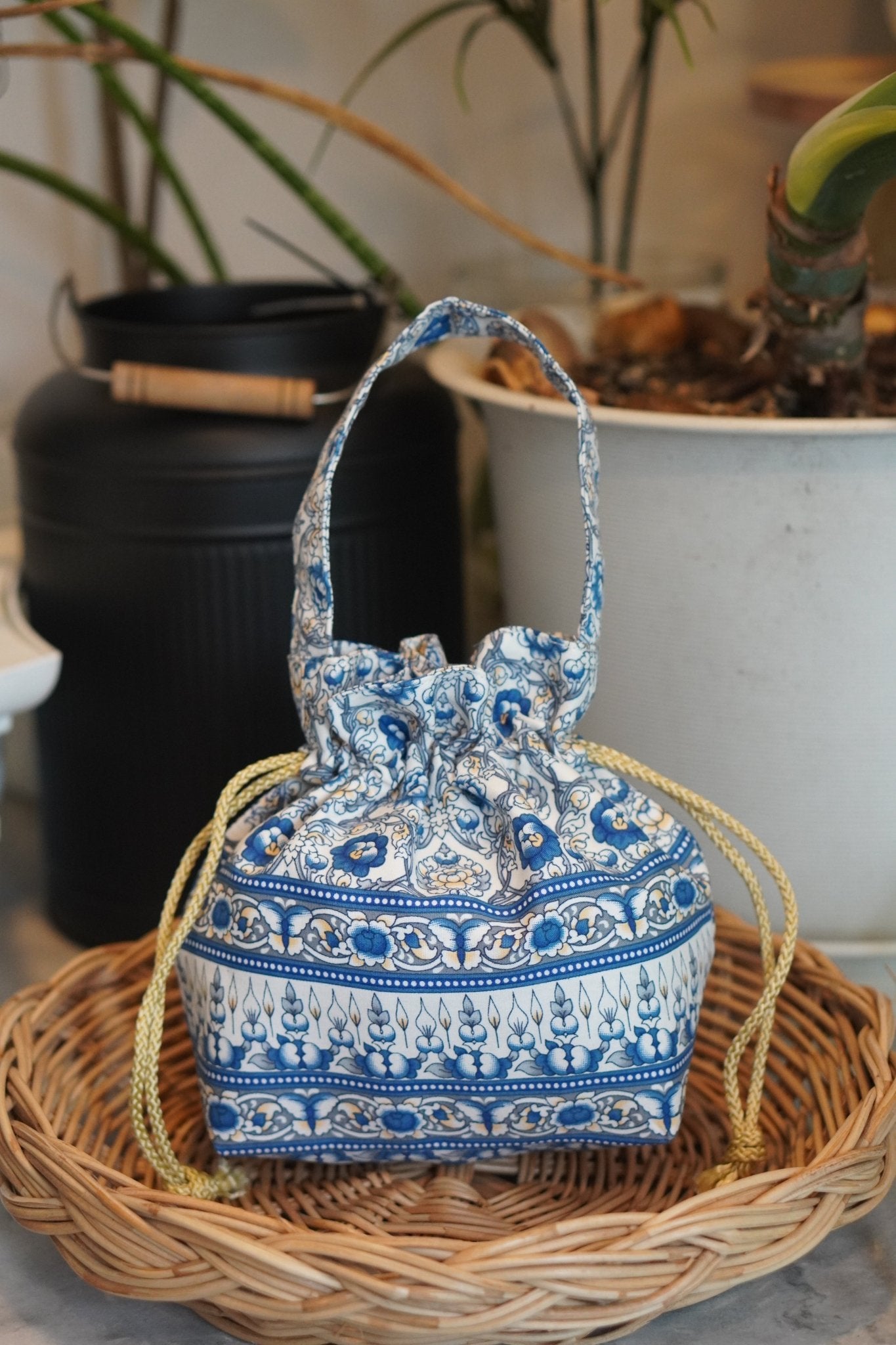 Thai Lucky Handbag - KAMONMANEE