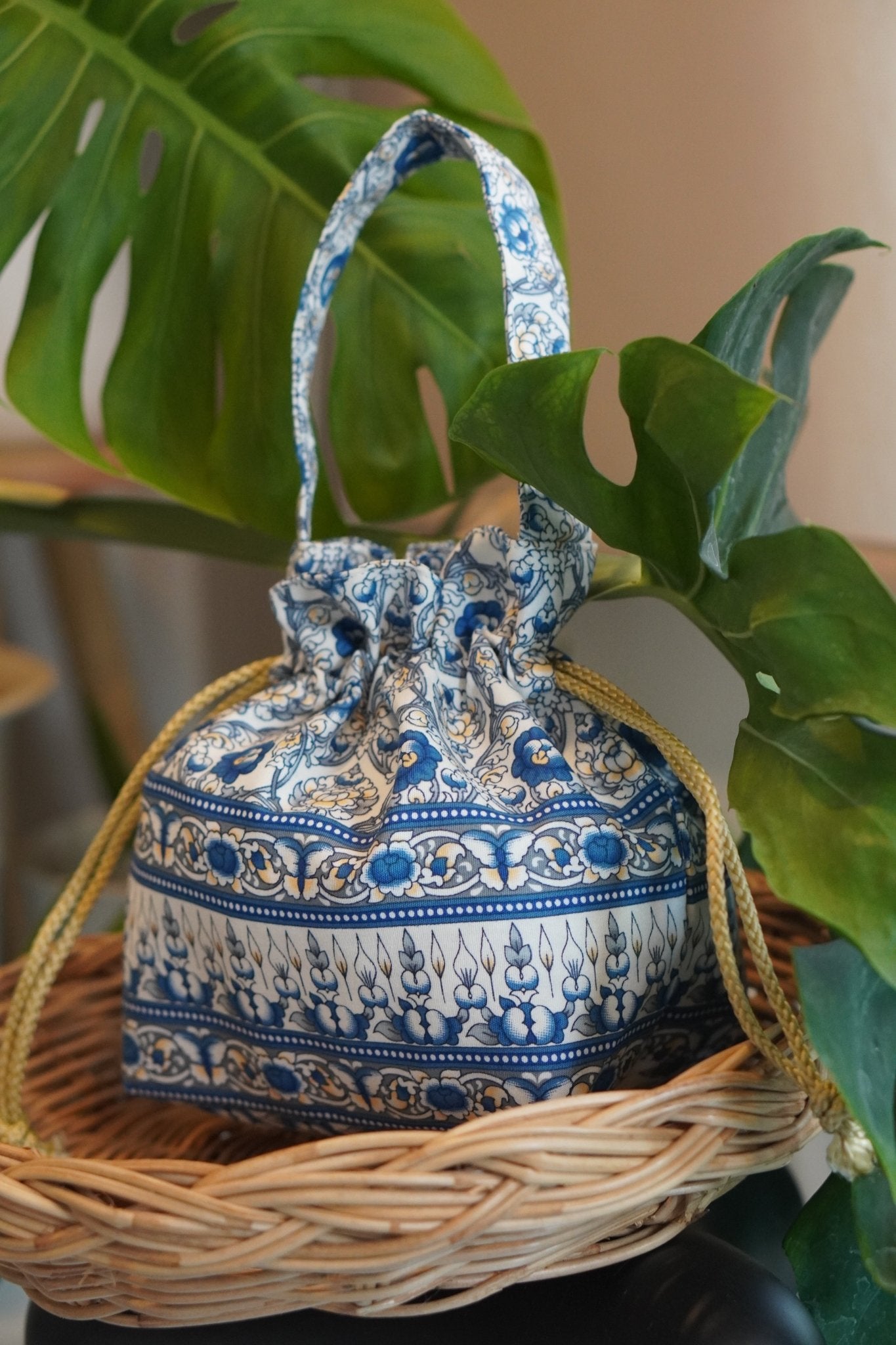 Thai Lucky Handbag - KAMONMANEE