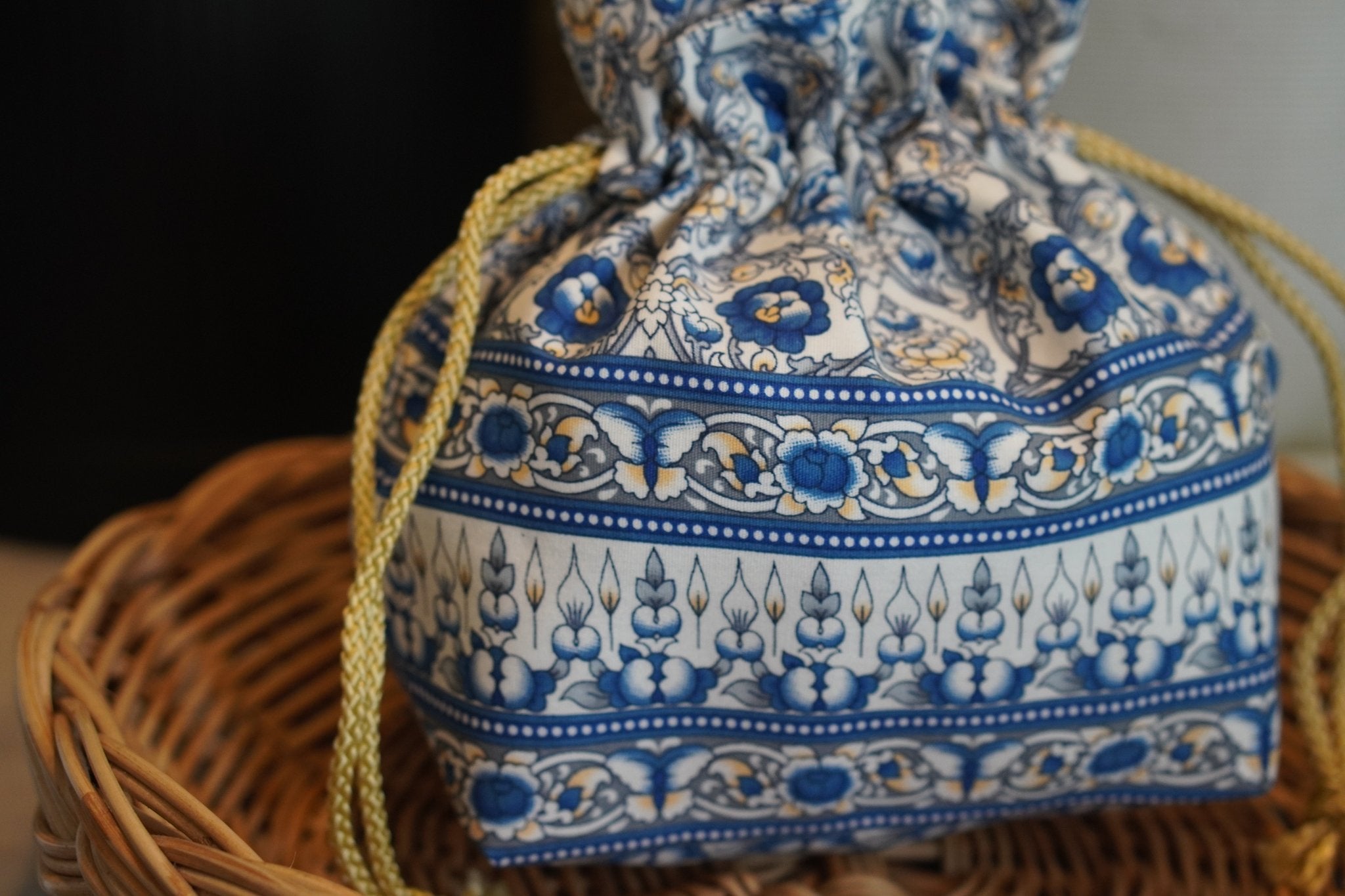 Thai Lucky Handbag - KAMONMANEE