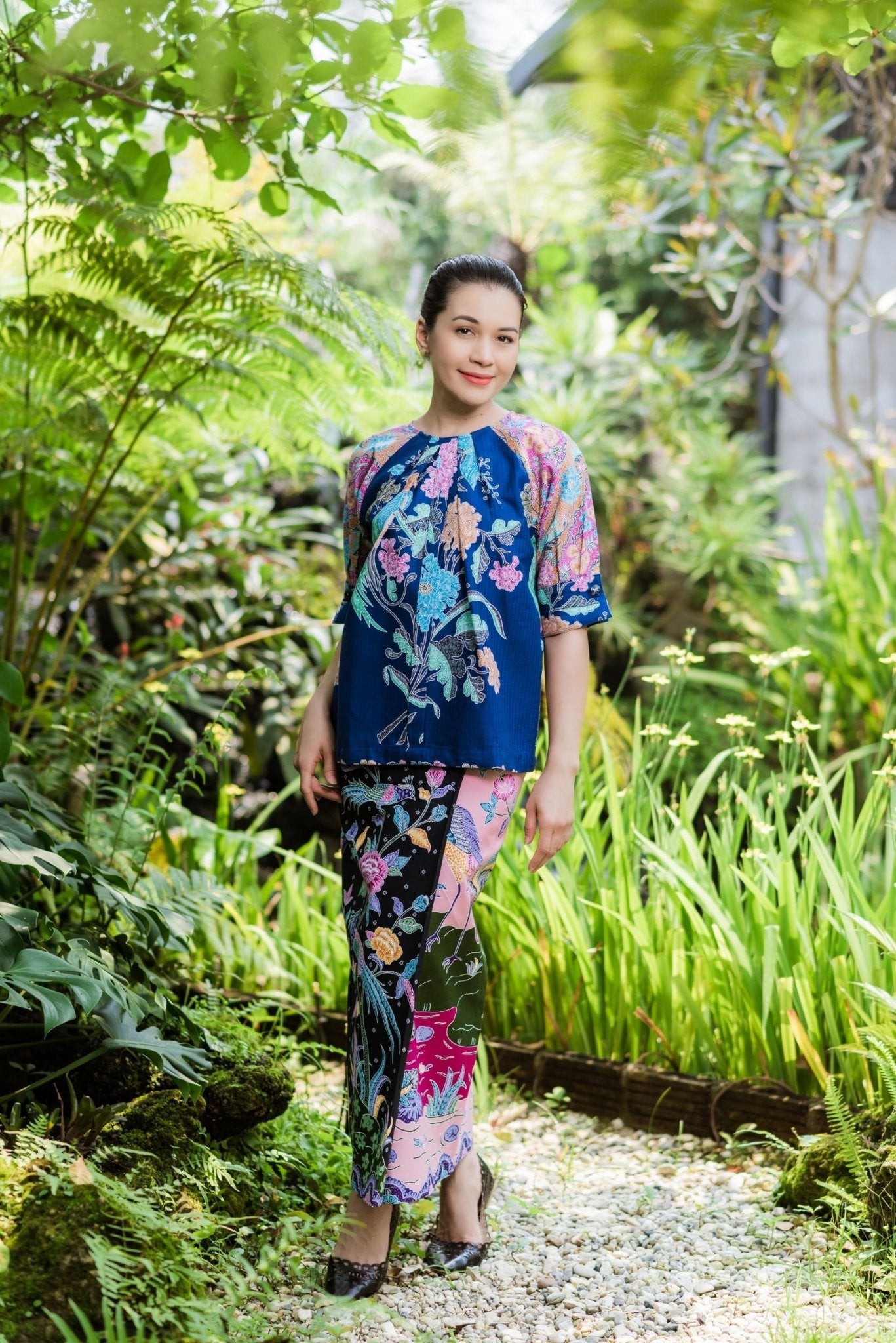 Twisted Luxury Batik Blouse - SOUTH FABRIC