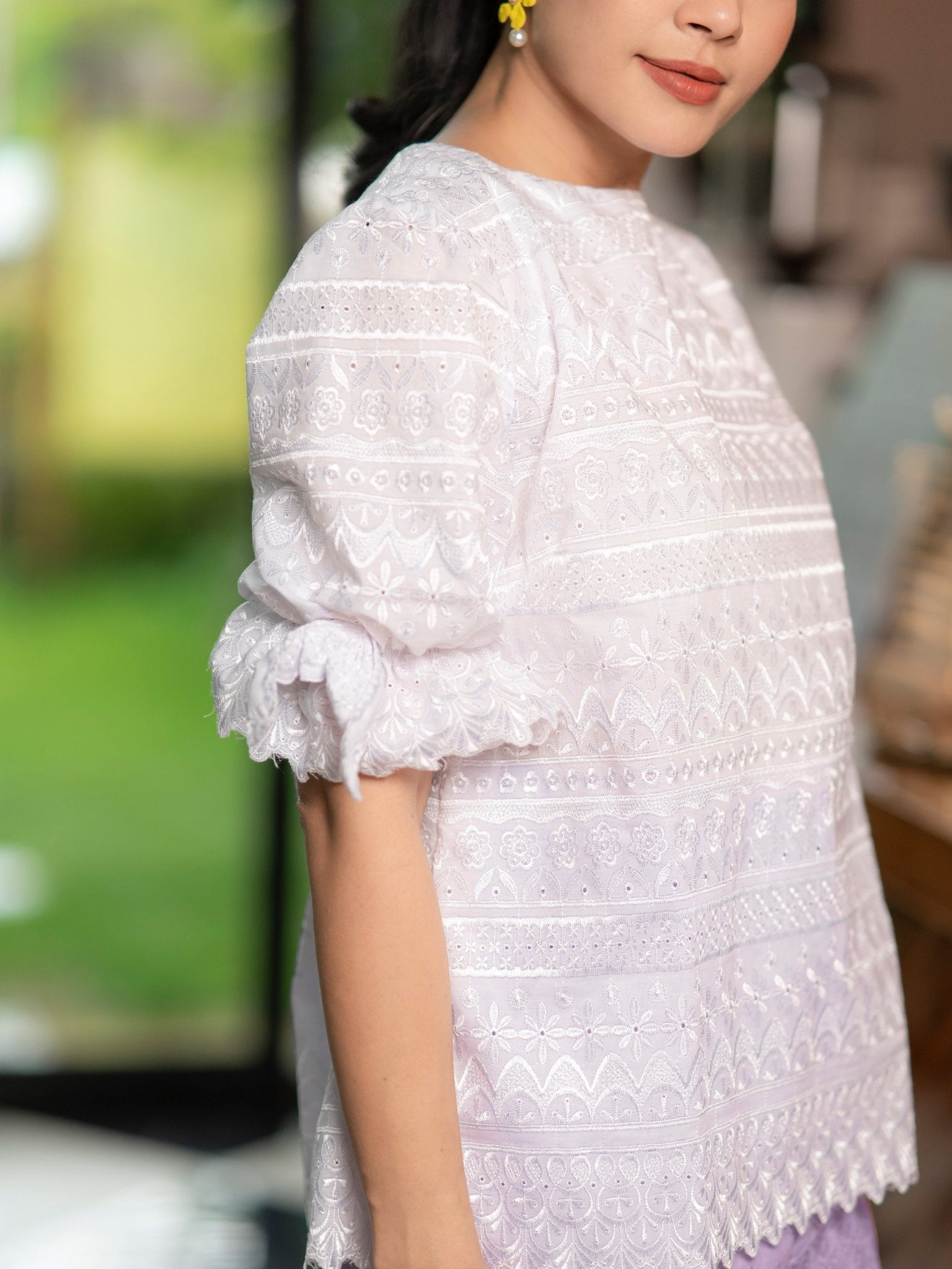White Lace Signature Blouse - SOUTH FABRIC