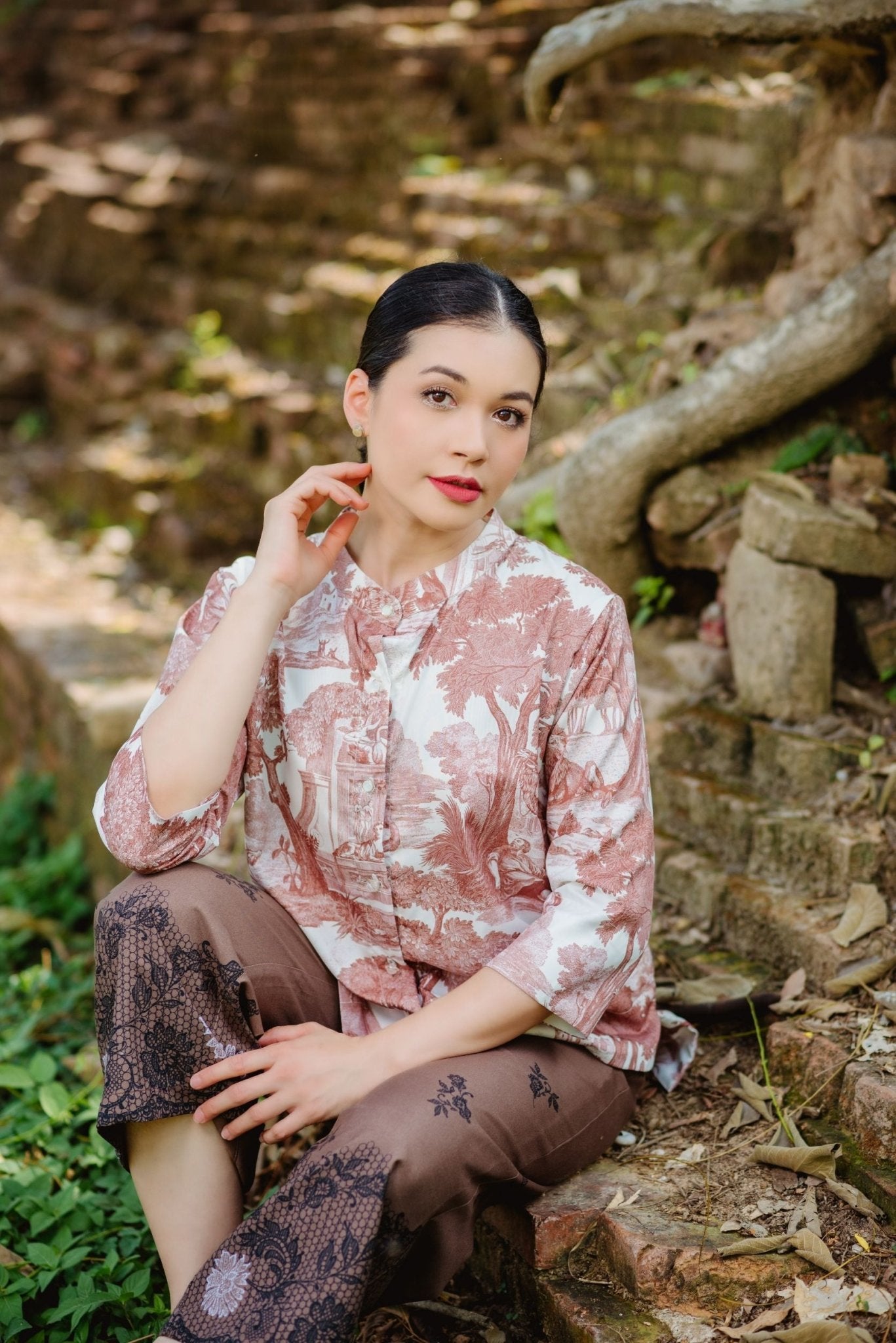 Wildlife Blouse - THE MUSEUM